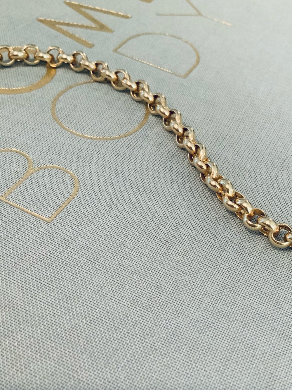 14k Solid Gold Rolo Link Bracelet - Picture 6 of 6